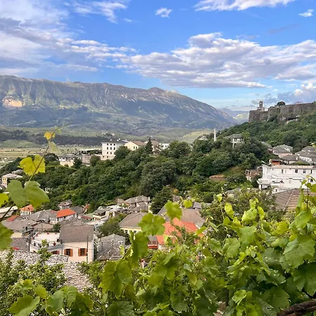 Thimjos&ritas Gjirokastër