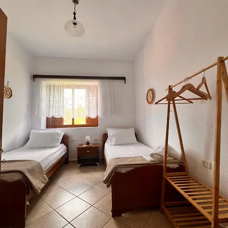 Thimjos & Ritas * Gjirokaster