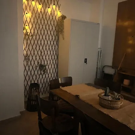 Thimjos & Ritas Villa *