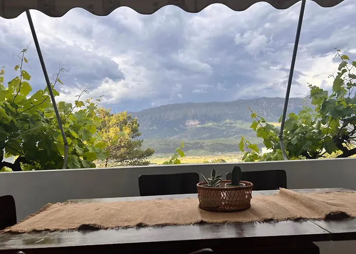 Thimjos & Ritas Gjirokastër