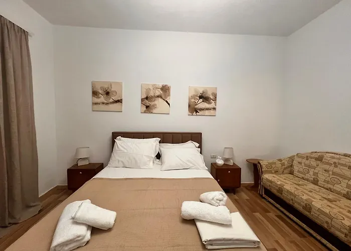 Thimjos & Ritas Villa Gjirokastër