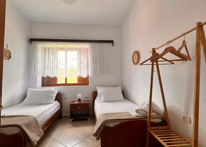 Thimjos & Ritas * Gjirokastër